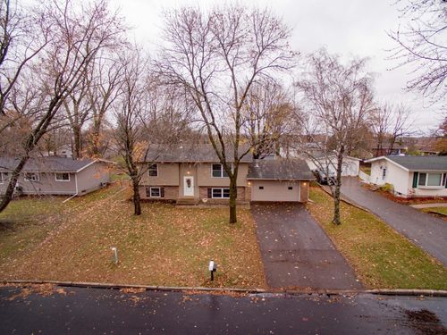 11400 Lakeview Road, CHISAGO CITY, MN, 55013 | Card Image