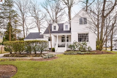 50 Linden Pl, Summit, NJ, 07901-3476 | Card Image