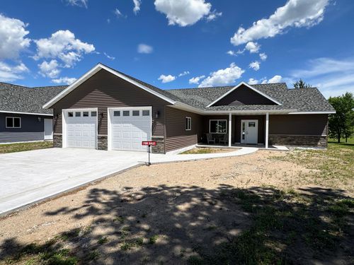 702 11th St Nw, Perham, MN, 56573-2825 | Card Image