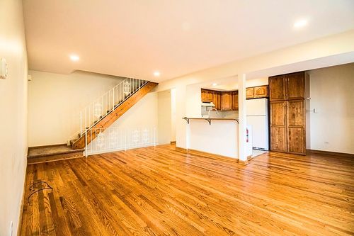 336 Inverrary Ln, Deerfield, IL, 60015-3603 | Card Image