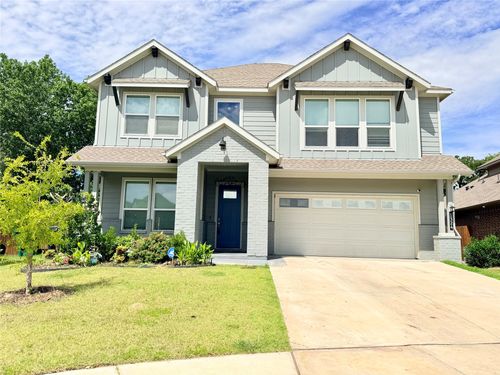1324 Razorbill Rd, Denton, TX, 76205-7026 | Card Image