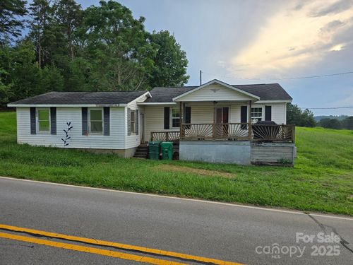 335 Eds Rd, Blacksburg, SC, 29702-8390 | Card Image