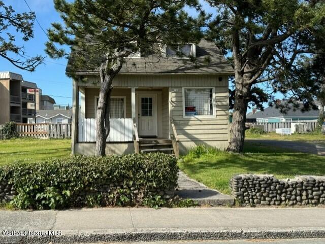 2nd Ave, Seaside, OR 97138