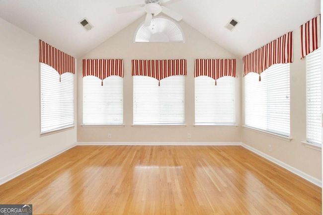 1107 Sweet Apple Cir, Condo with 2 bedrooms, 2 bathrooms and null parking in Alpharetta GA | Image 9