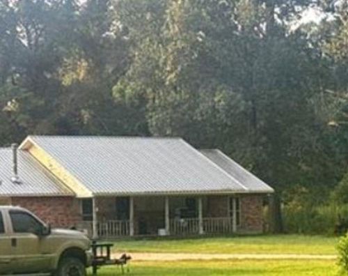 32749 John Barber Rd, Holden, LA, 70744-3410 | Card Image