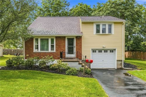 83 Berkley Road, Amherst, NY, 14221 | Card Image