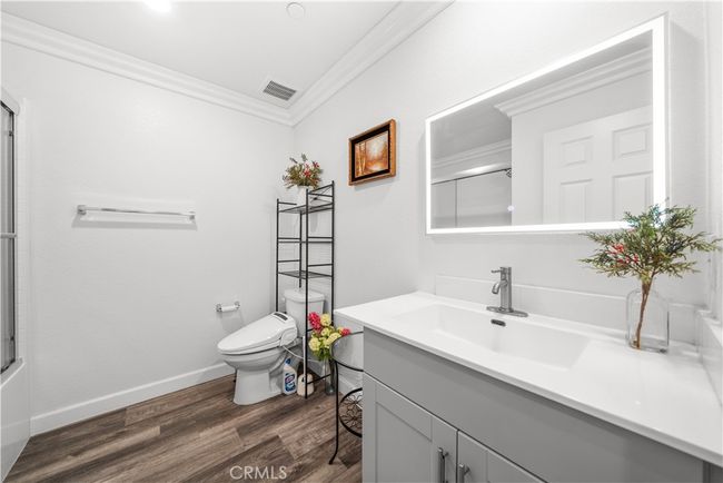 9804 Ardisia St, House other with 3 bedrooms, 3 bathrooms and 4 parking in Riverside CA | Image 22