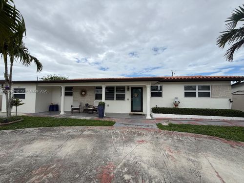 875-875 W 72nd Pl, Hialeah, FL, 33014 | Card Image