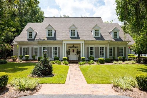 793 Lake Laurie Dr, Valdosta, GA, 31605-6421 | Card Image