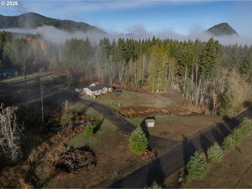 252 Blackledge Rd, Carson, WA, 98610-3242 | Card Image