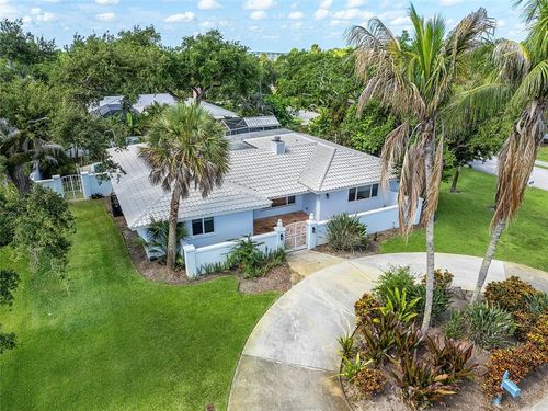 500 Gardenia Ln, Vero Beach, FL, 32963-1813 | Card Image