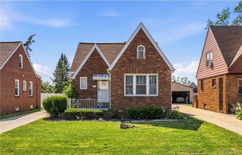 36 Godfrey St, Buffalo, NY, 14215-2314 | Card Image