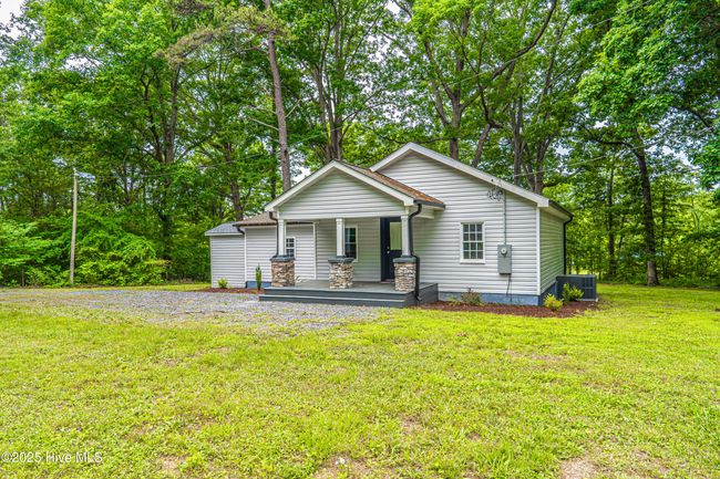 2396 Putnam Glendon Rd, House other with 3 bedrooms, 2 bathrooms and 2 parking in Carthage NC | Image 9