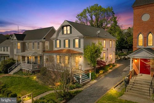 25 E A St, BRUNSWICK, MD, 21716-1405 | Card Image