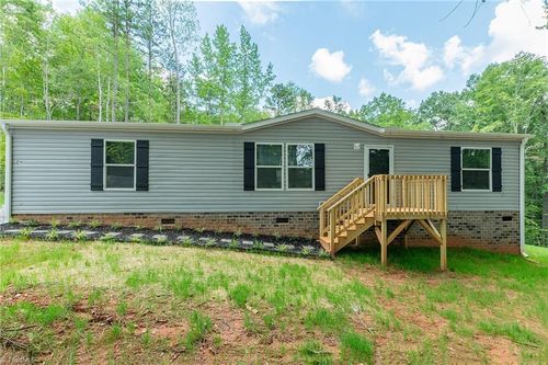 2746 Sowers Rd, Linwood, NC, 27299-9349 | Card Image