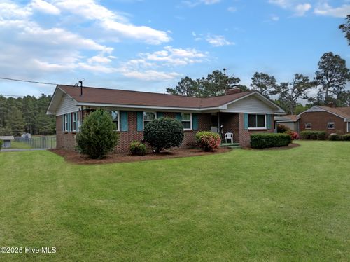 377 Louis Breeden Blvd, Hamlet, NC, 28345-7014 | Card Image