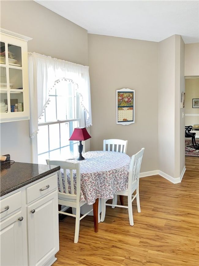 131 Linden Ct, Condo with 3 bedrooms, 3 bathrooms and 2 parking in Seven Fields PA | Image 8