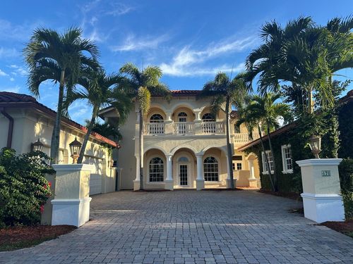 476 Sw Squire Johns Ln, Palm City, FL, 34990-7821 | Card Image