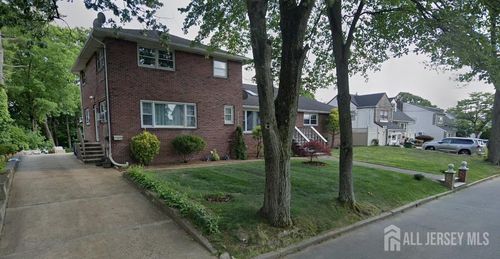 c-20 Columbia Pl, Parlin, NJ, 08859-1004 | Card Image