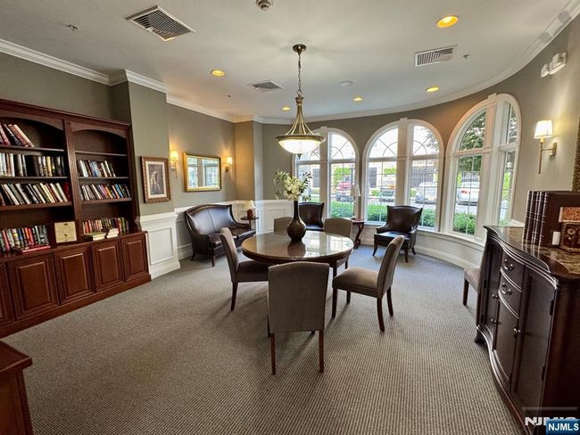7207 Ravenscroft Rd, Condo with 2 bedrooms, 2 bathrooms and null parking in Clifton NJ | Image 38