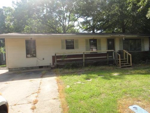 1217 Wade Ave, Judsonia, AR, 72081-8911 | Card Image
