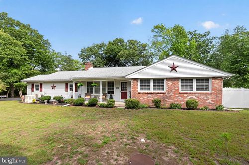 312 Kresson Gibbsboro Rd, VOORHEES, NJ, 08043-9571 | Card Image