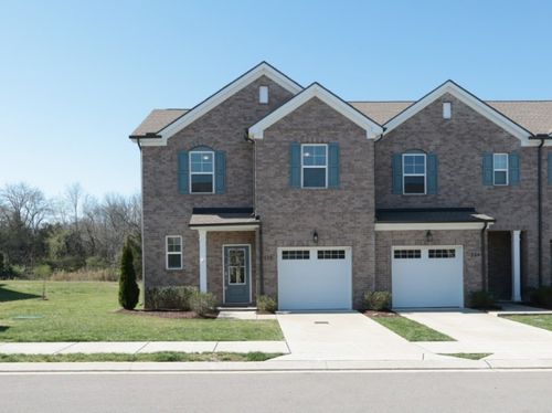 521 Medwyk Dr, Lebanon, TN, 37090-2401 | Card Image