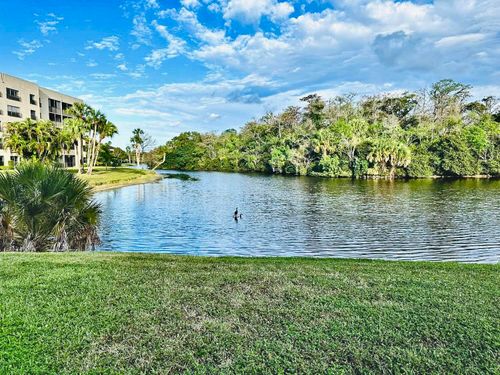 a103-2900 Nw 42nd Ave, Coconut Creek, FL, 33066-2167 | Card Image