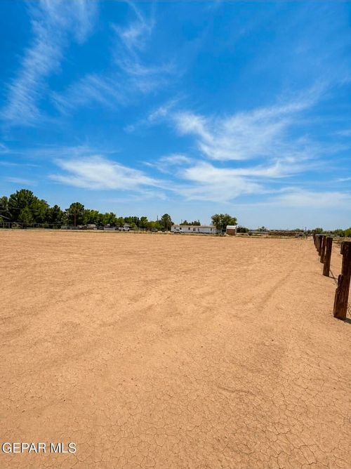 13590b Chicken Ranch Road, San Elizario, TX, 79849 | Card Image