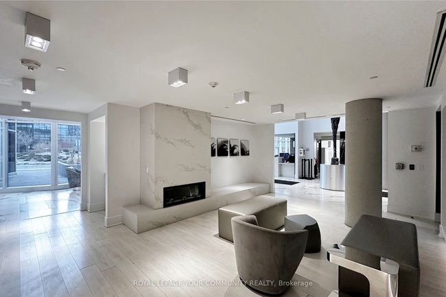 2908 Highway 7, Condo with 2 bedrooms, 2 bathrooms and 1 parking in Vaughan ON | Image 26