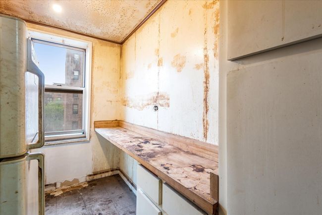 APT-5R - 67 Clyde St, Home with 0 bedrooms, 1 bathrooms and null parking in Forest Hills NY | Image 4