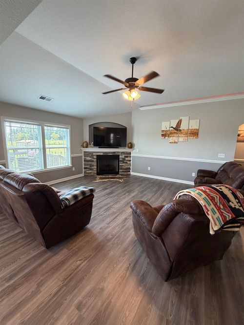 113 Thorn Creek Dr, Gaffney, SC, 29341-2648 | Card Image