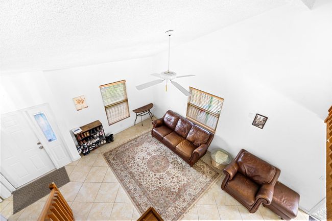 353 Maplecrest Cir, Condo with 3 bedrooms, 2 bathrooms and null parking in Jupiter FL | Image 19