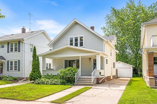 815 Bell Avenue, Sheboygan, WI, 53081 | Card Image