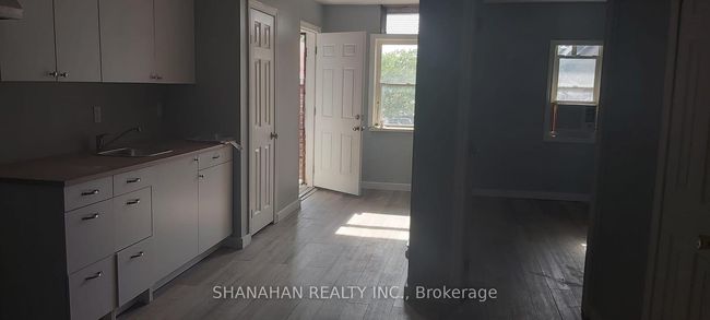 5301 Nauvoo Rd, Home with 0 bedrooms, 0 bathrooms and 3 parking in Warwick ON | Image 21