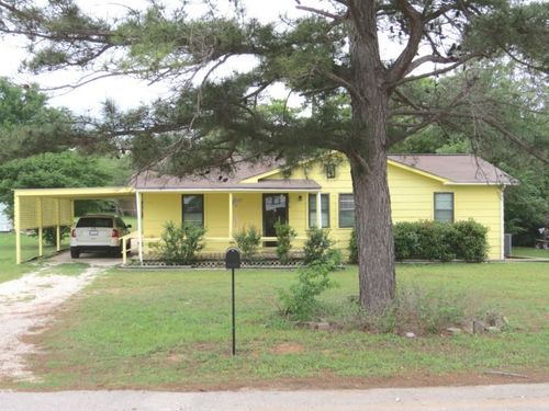2614 Grace Ave, Rockdale, TX, 76567-2627 | Card Image