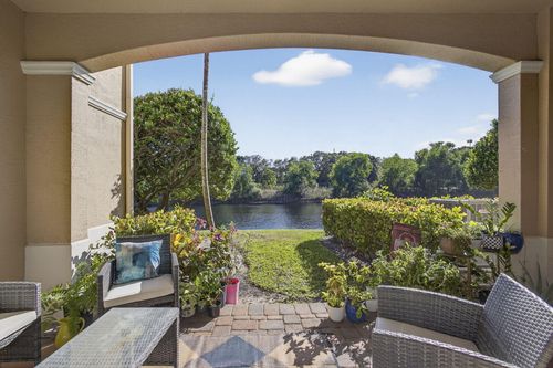 4511 Artesa Way S, Palm Beach Gardens, FL, 33418-6790 | Card Image