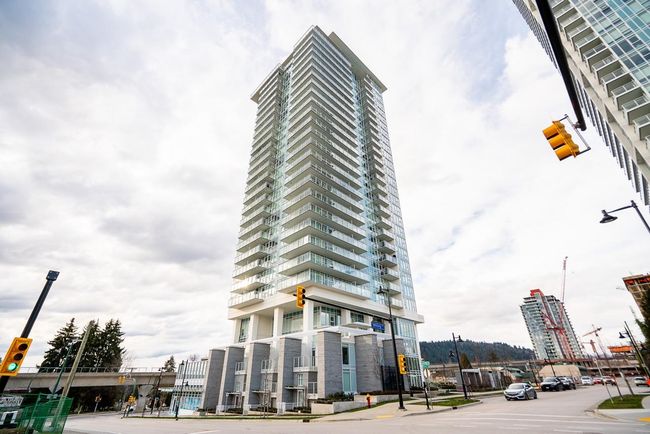 1304 - 652 Whiting Way, Condo with 2 bedrooms, 2 bathrooms and 2 parking in Coquitlam BC | Image 1