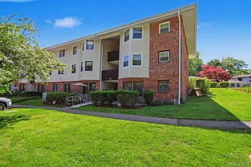 c-23 Dorset Ct, Yorktown Heights, NY, 10598-1441 | Card Image