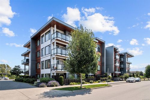 402-3811 Rowland Ave, Saanich, BC, V8Z0E1 | Card Image