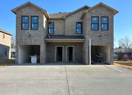 404 &amp; 406 E Center Street, Jacksonville, AR, 72076 | Card Image