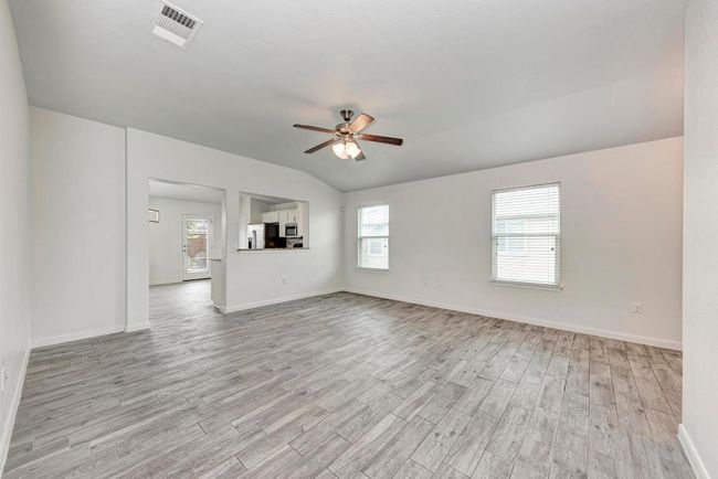 233 Wallops, House other with 4 bedrooms, 2 bathrooms and 2 parking in Kyle TX | Image 7