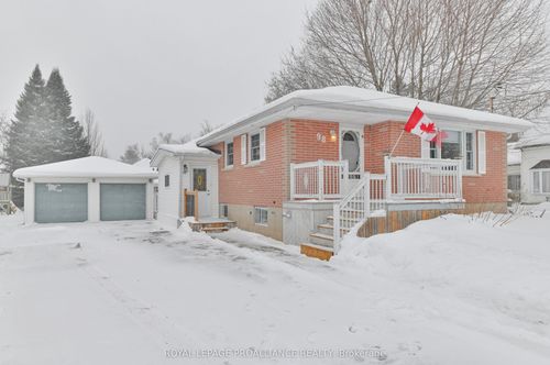 98 Ontario St, Brighton, ON, K0K1H0 | Card Image