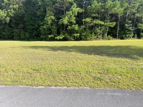 105 Ellery St, Newport, NC, 28570-4559 | Card Image