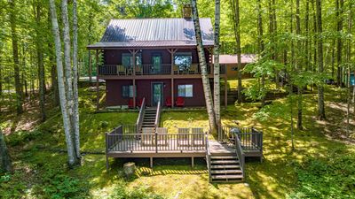 208 Sunset Shores Rd, House other with 4 bedrooms, 2 bathrooms and 2 parking in Iron River MI | Image 3