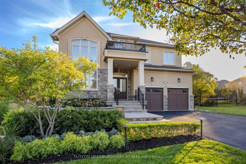 {{alt}} | Card Image