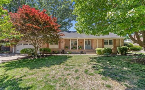 4417 Ironwood Dr, Virginia Beach, VA, 23462-5701 | Card Image