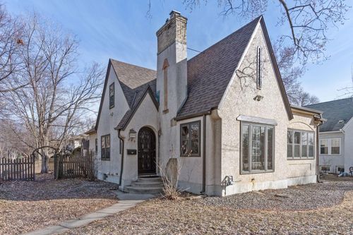 300 E Diamond Lake Rd, Minneapolis, MN, 55419-1458 | Card Image