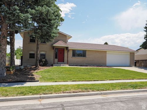 2333 W Ledgewood Dr, Taylorsville, UT, 84129-7315 | Card Image