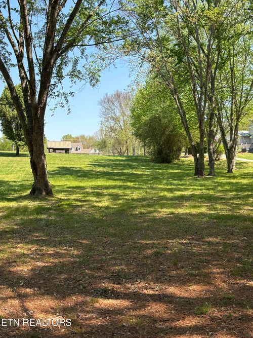 278 Savannah Shores Dr, Delano, TN, 37325-7322 | Card Image
